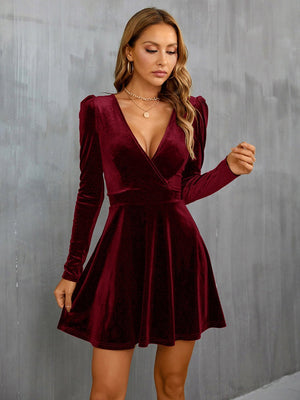 V-neck, Leg-of-mutton Sleeves, Fitted Waist, A-line Silhouette, Long Sleeves, Velvet Short Dress