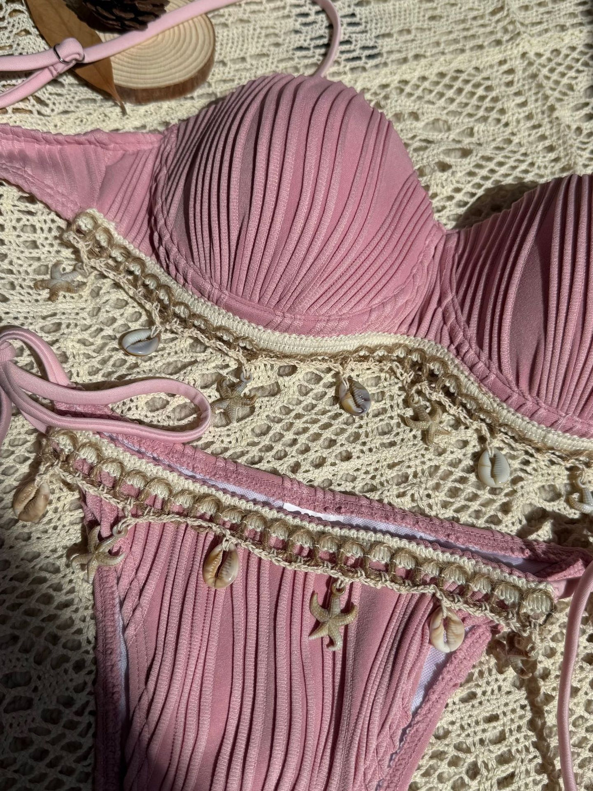 Solid Color Seashell Petal Hard-pack Sexy Two-piece Swimsuit Bikini