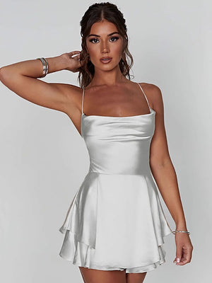 Camisoles, Mini- und kurze Kleider mit Swingkragen, rückenfrei, mit Kordelzug