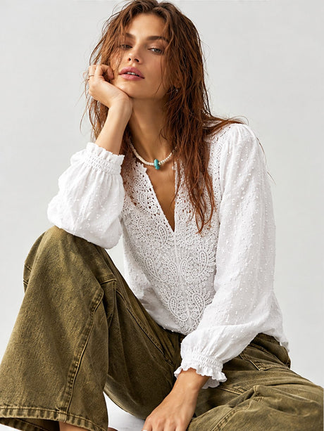 Lace Trim V-neck Long Sleeve Shirt T-shirts