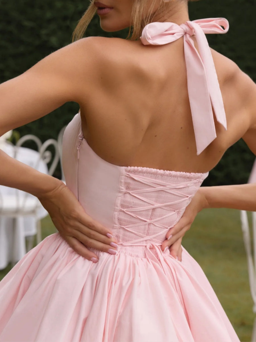 Robes courtes et mini à dos nu et tutu