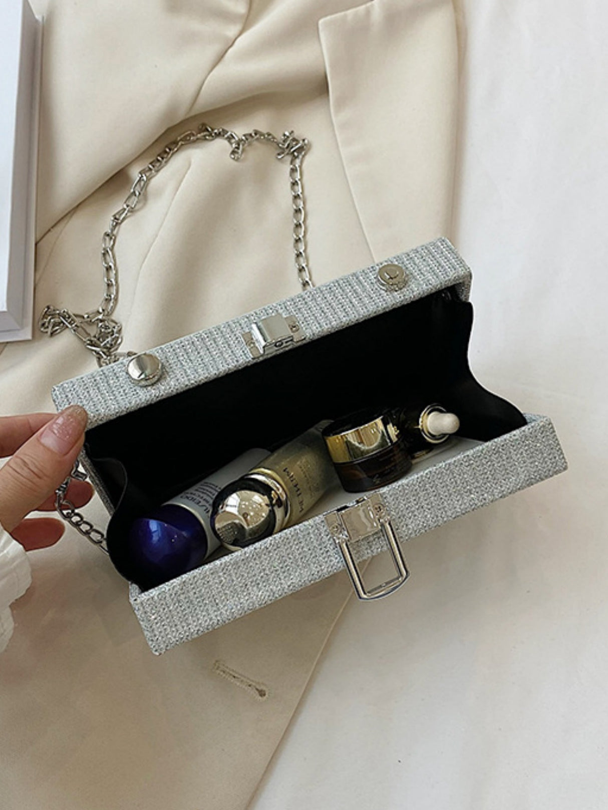 Fun Crossbody Bag With A Unique Camera Design