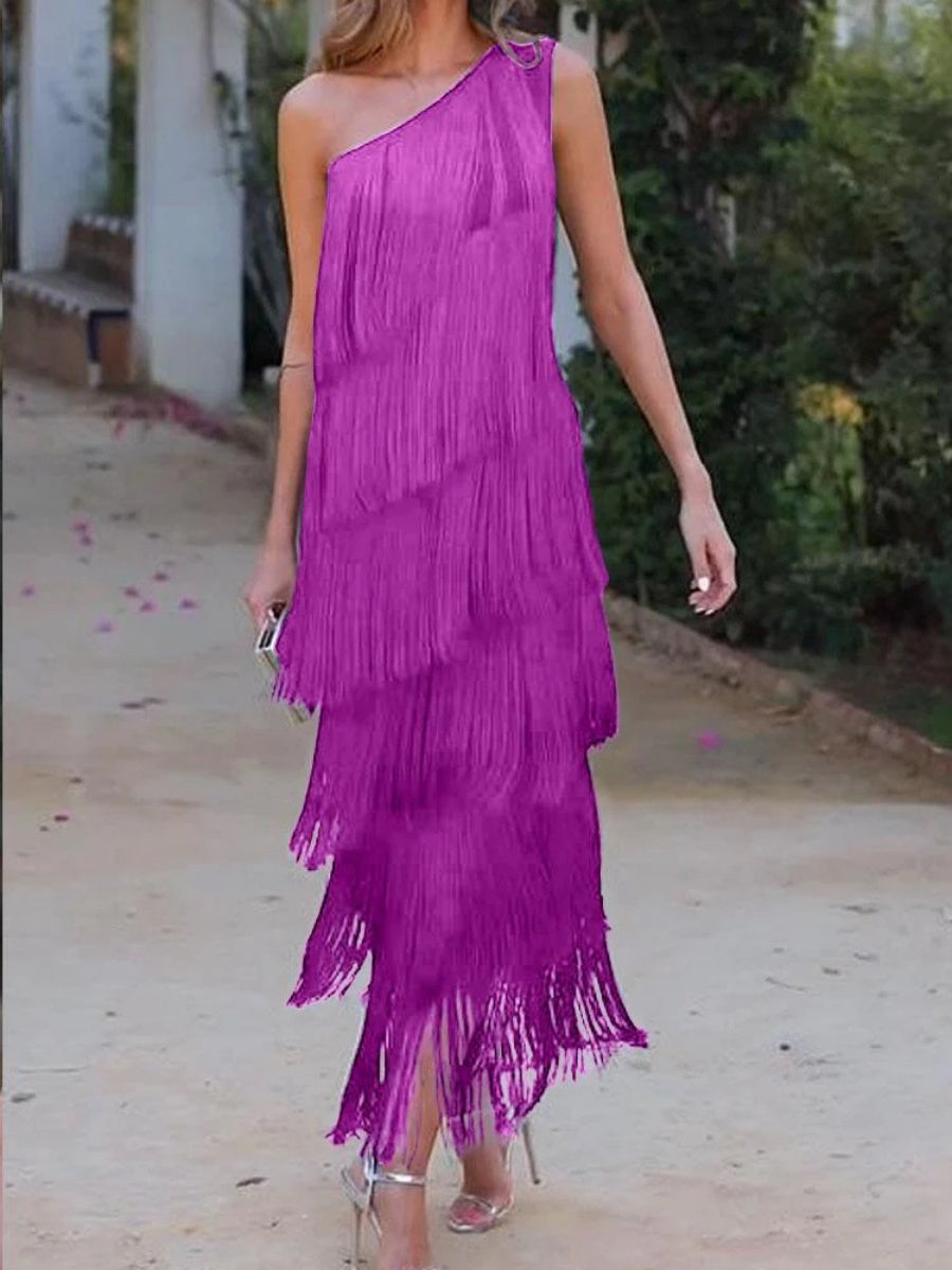 Robes maxi asymétriques à épaules tombantes et à franges