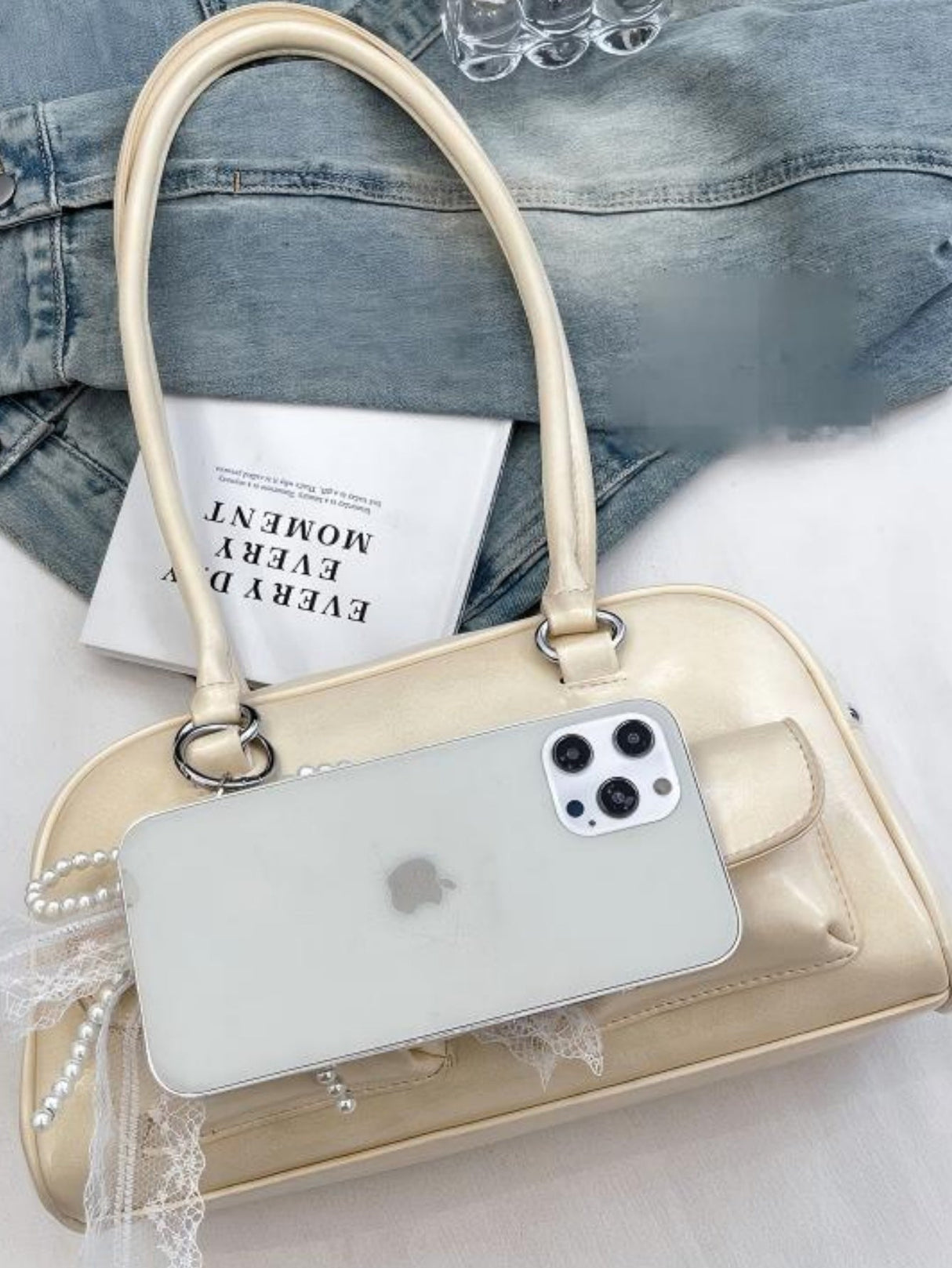 Multi-pocket Shoulder Bag