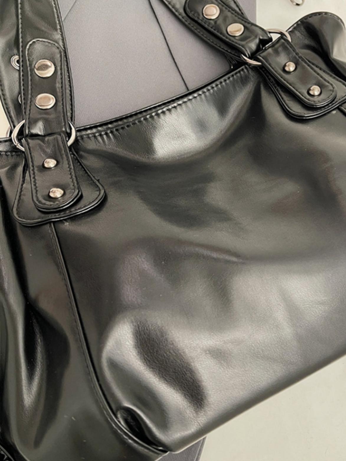 Large Capacity Shoulder Bag For Commuting