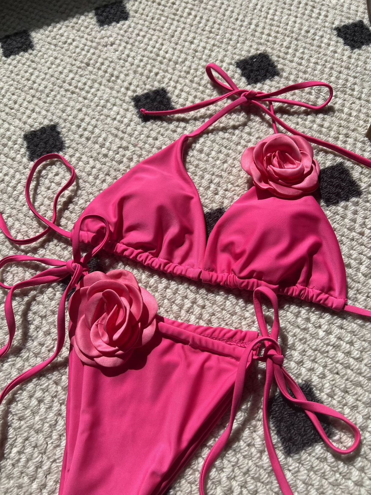 Solid Color Rose Drawstring Two-piece Swimsuit Bikini