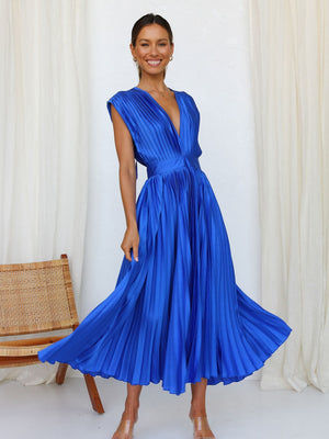 Solid Color V-neck Sleeveless Midi Dresses