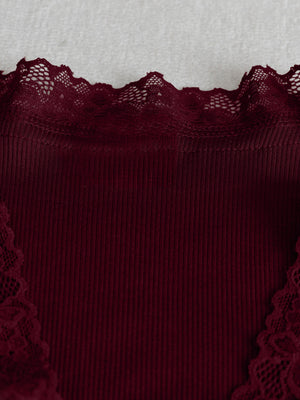 Lace-trimmed V-neck Bell Sleeve Slim Fit T-shirt