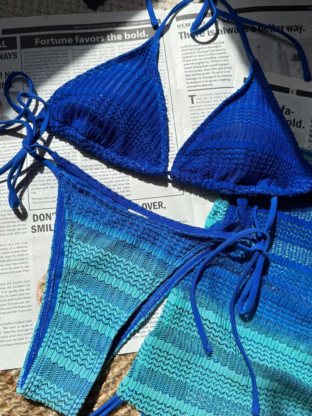 Gradient Mesh Color Blocking Bikini Beach Skirt Three-piece Set