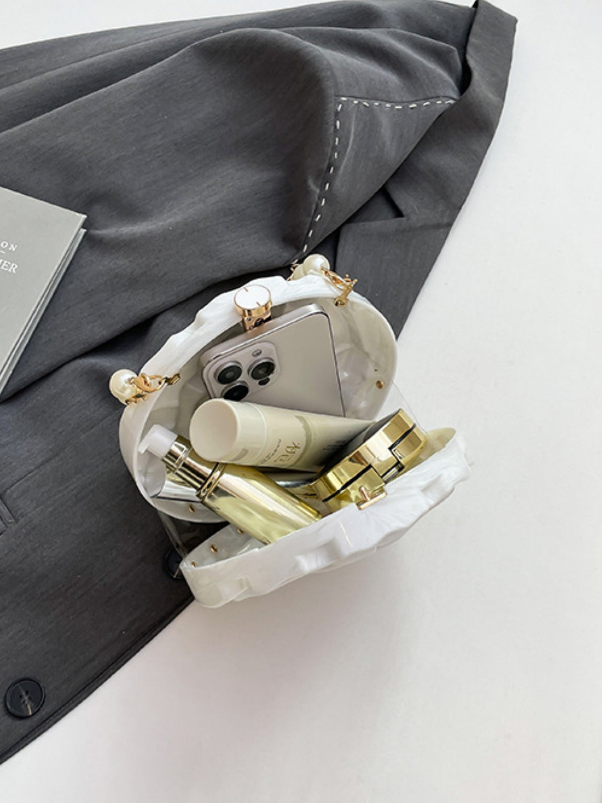 Flower-shaped Round Evening Shoulder Bag