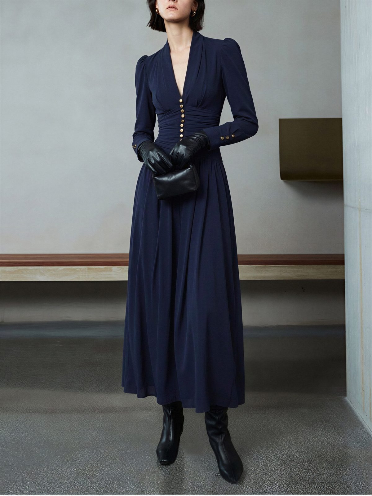 V-neck Puff Sleeve Long-sleeved Midi Dress
