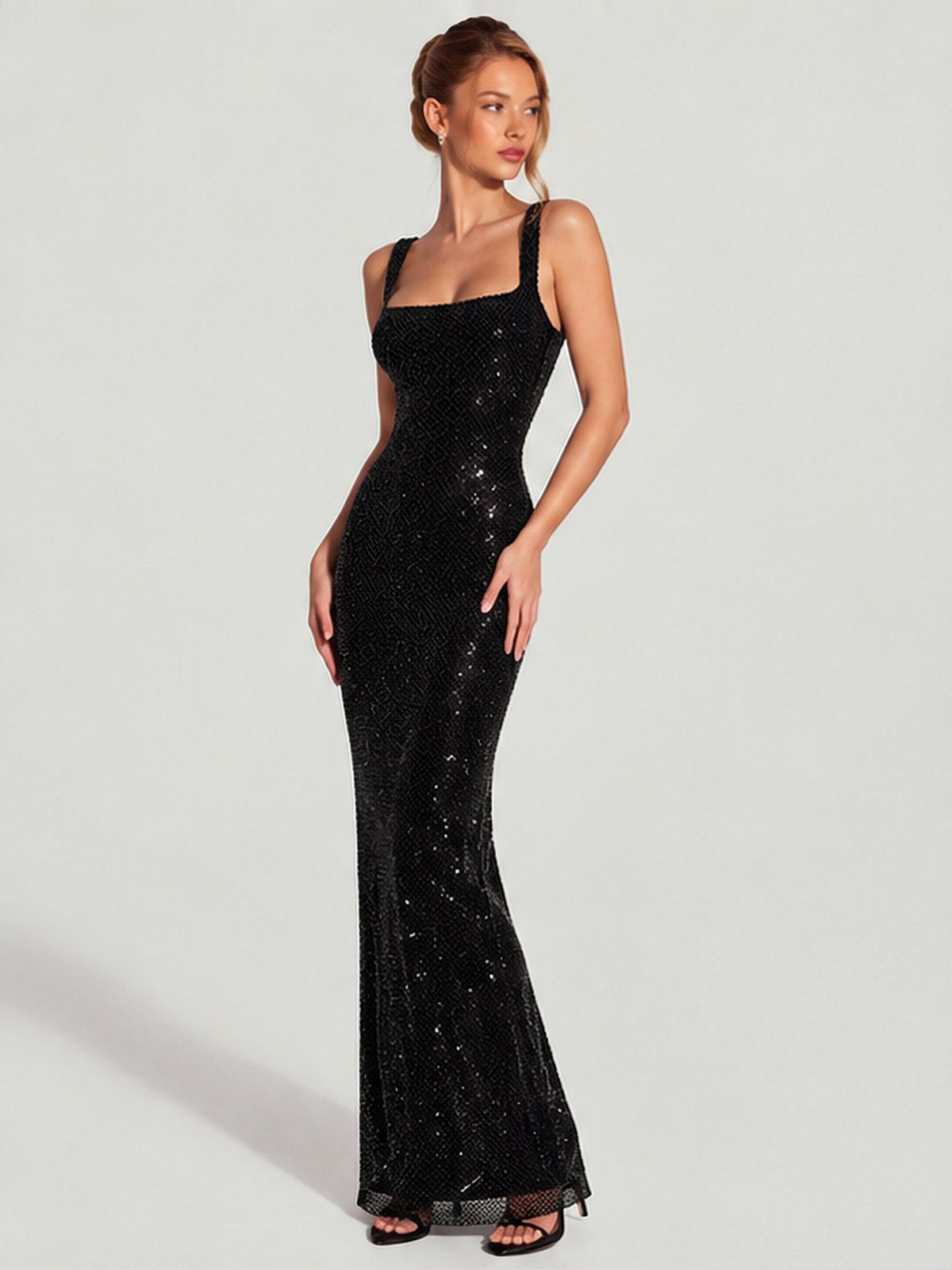 Sexy Double-strap Sequined Rhinestone Halter Top With Cinched Waist And Bodycon Silhouette Long Dress