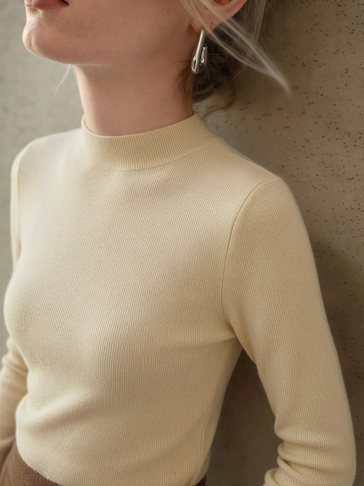 100% Merino Cotton & Wool Seamless Turtleneck Sweater