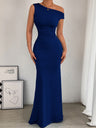 Sexy Long Sleeveless Dress With Off-shoulder Neckline And Pleated Waist