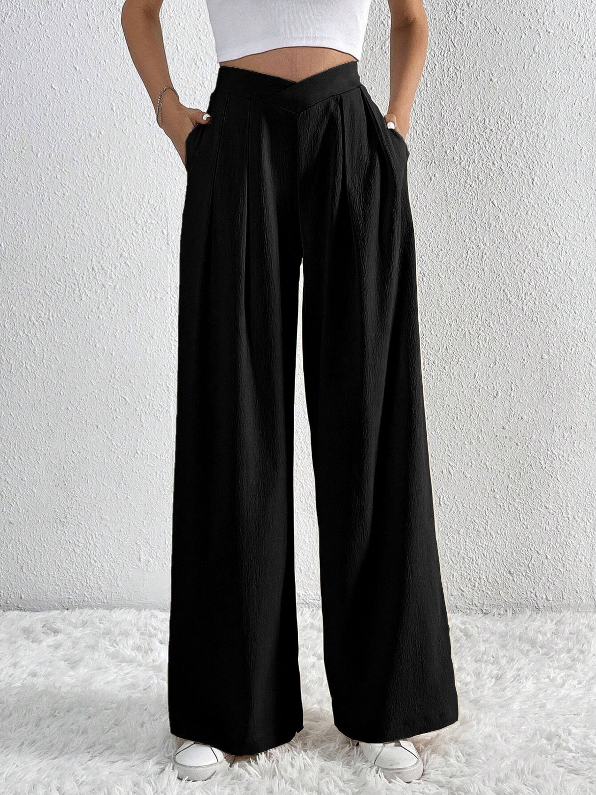 Pleated Casual Wide-Leg Trousers
