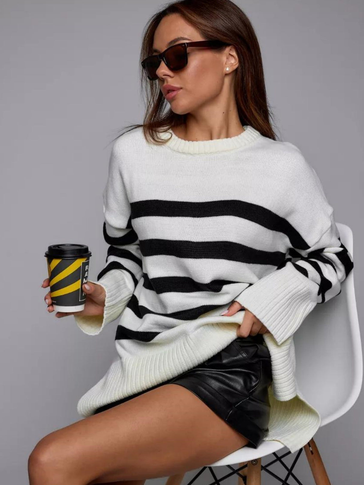 Liber Crew Neck Stripes Contrasting Colors Knitted Sweater