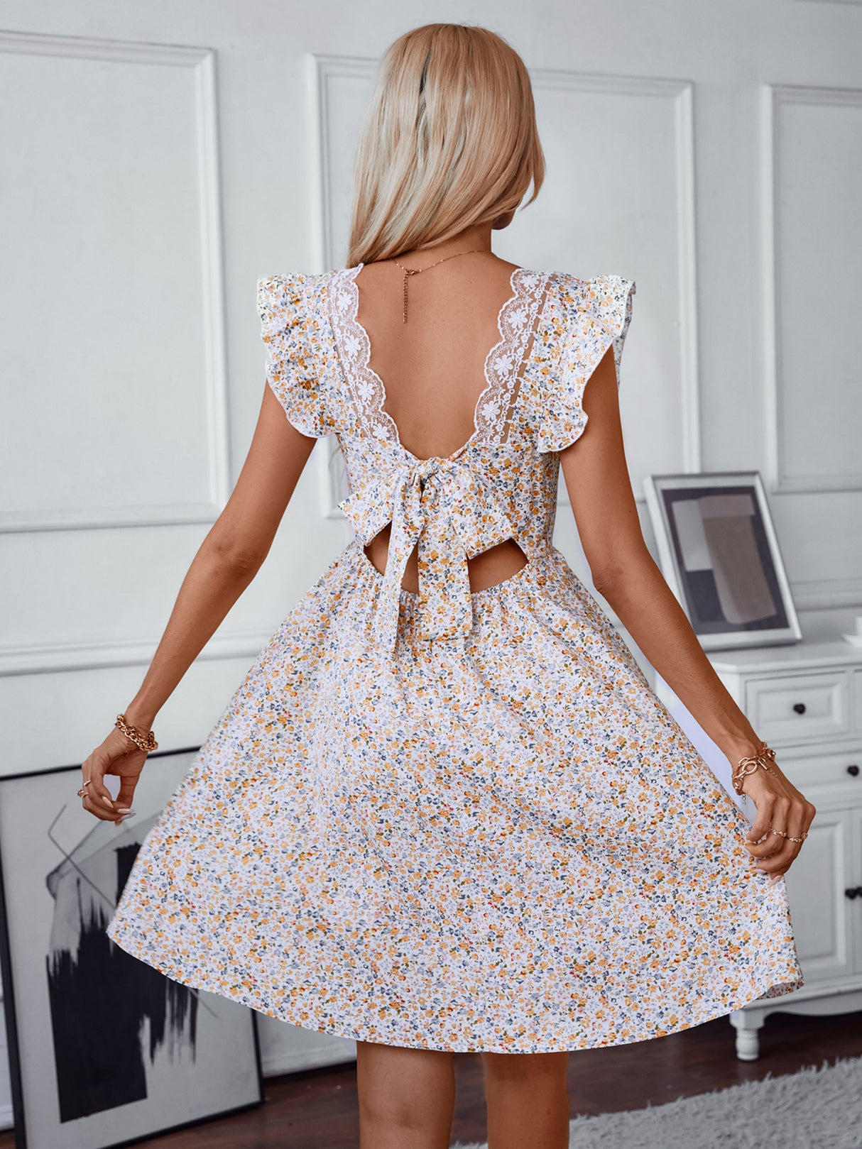 Printed Lace-up Backless V-neck Ruffled Sleeves Mini&Short Dresses