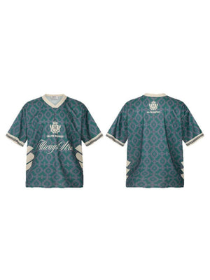 Retro-T-Shirts mit Libyen-Krone, farblich abgesetzten vertikalen Streifen und V-Ausschnitt