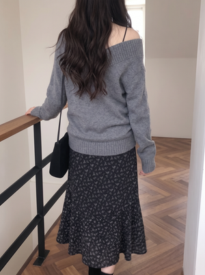 Slim-fitting Knit Sweater