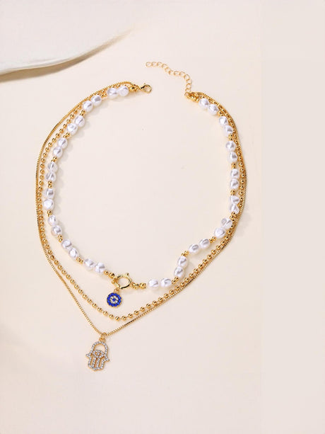 Pearl Necklace With Alloy Diamond Pendant