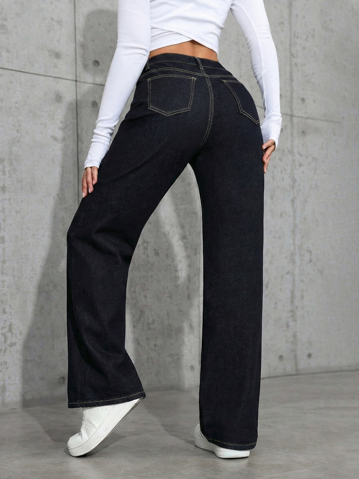 American Casual Super Cool Loose Straight Leg Mid-rise Jeans
