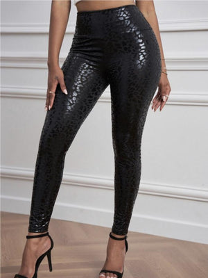 Pantalon taille haute en cuir PU stretch, coupe moulante, effet push-up