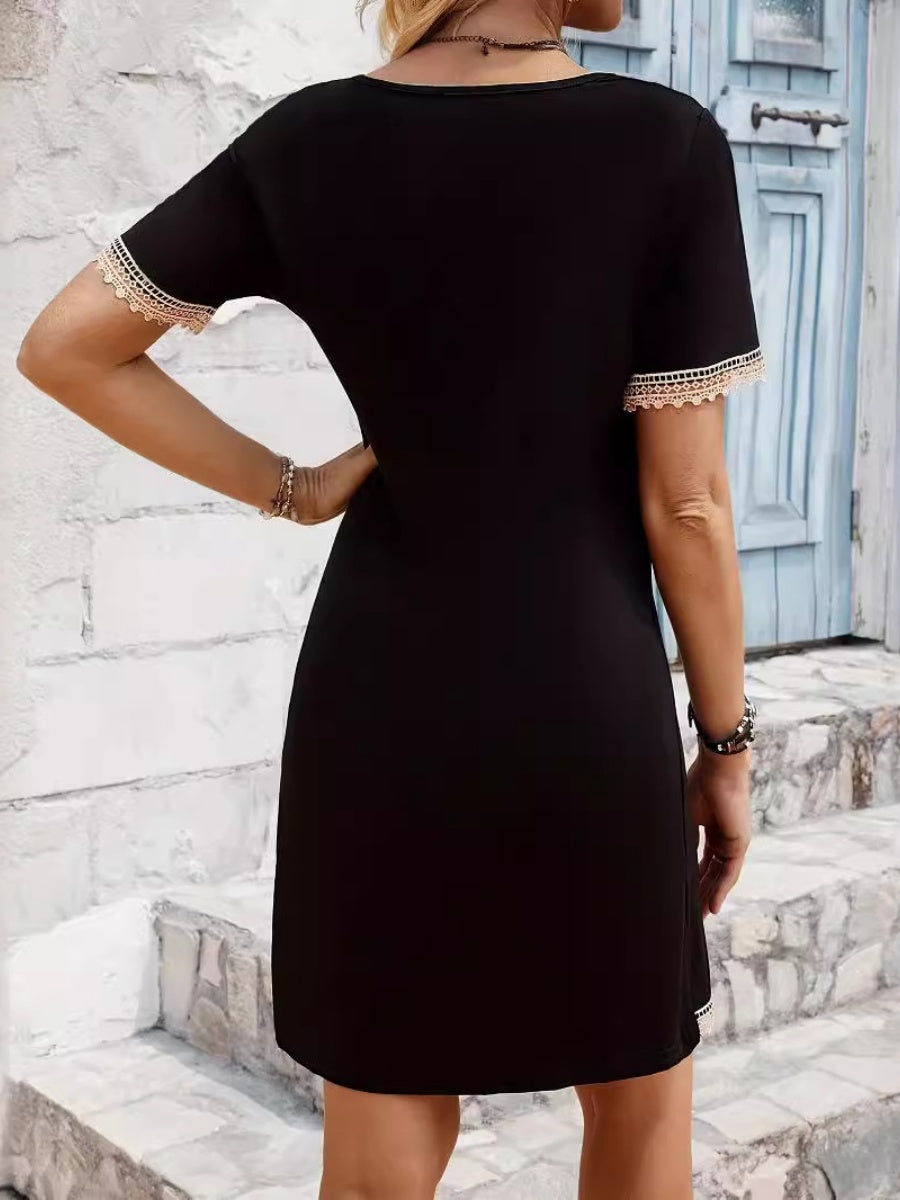 Lace Stitching Loose-fit Short Sleeve Mini&Short Dresses