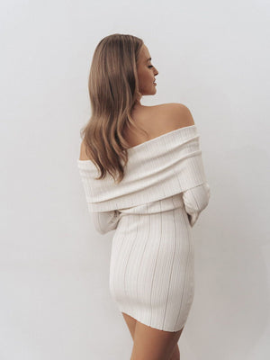 Off-the-shoulder Long-sleeved Sexy Bodycon Short Dress