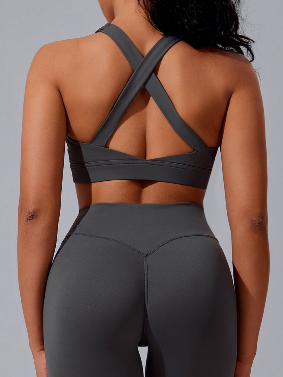 Tight Fit Yoga Sports Quick-drying Three-piece Gym Outfit