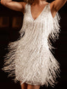 Robes mini et courtes sans manches à paillettes et à franges