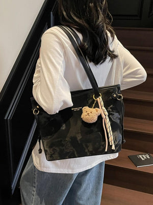 Stilvolle und moderne Tragetasche mit großem Fassungsvermögen