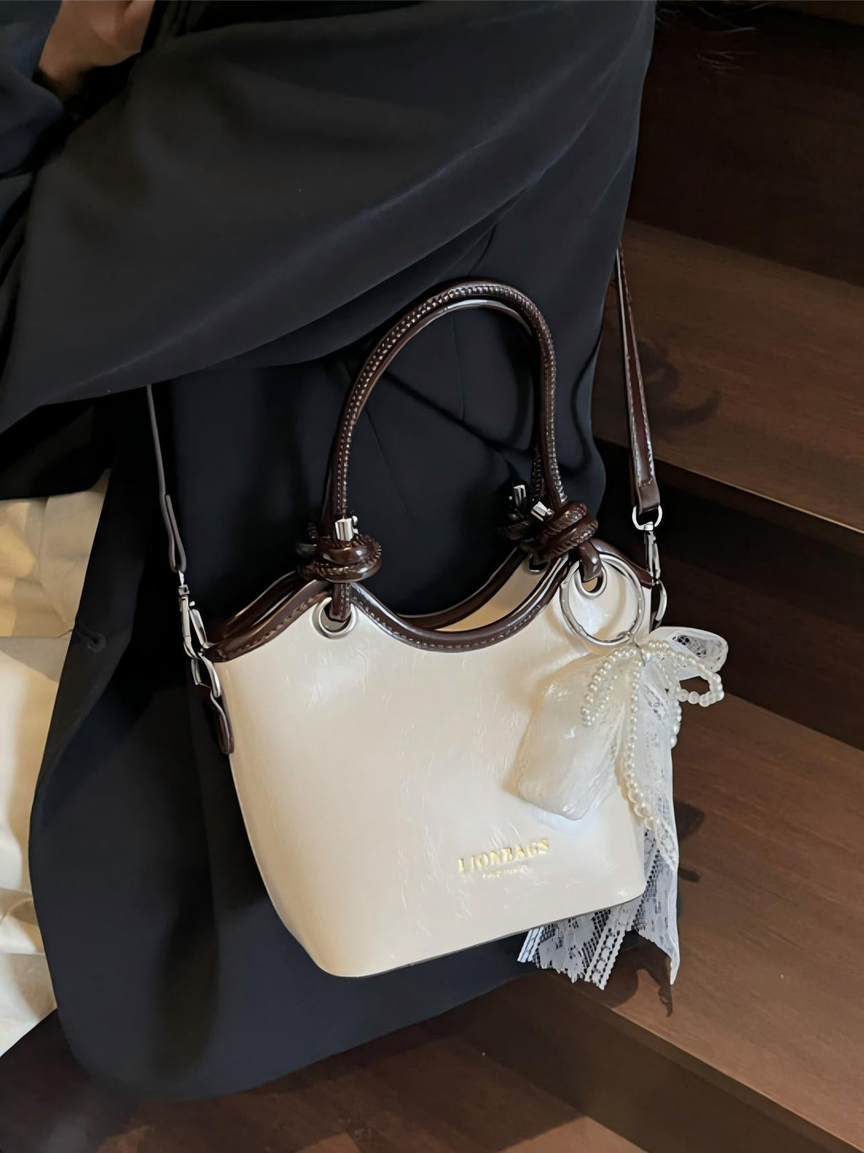 Knotted Color Block Handbag