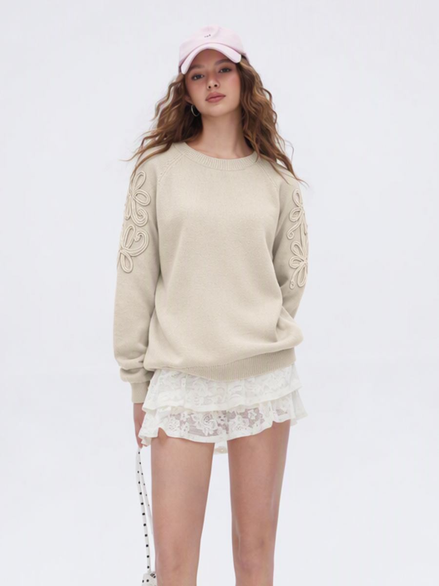 Knitted Round Neck Solid Color Rope Embroidered Flower Sweater