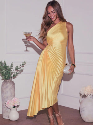 Robes maxi plissées en satin, une épaule, encolure asymétrique, couleur unie