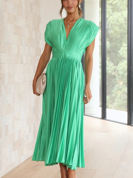 Solid Color V-neck Sleeveless Midi Dresses