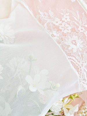 Lace Trim Splicing Mesh Perspective Camisoles