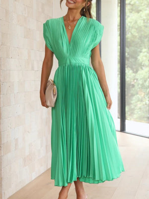 Solid Color V-neck Sleeveless Midi Dresses