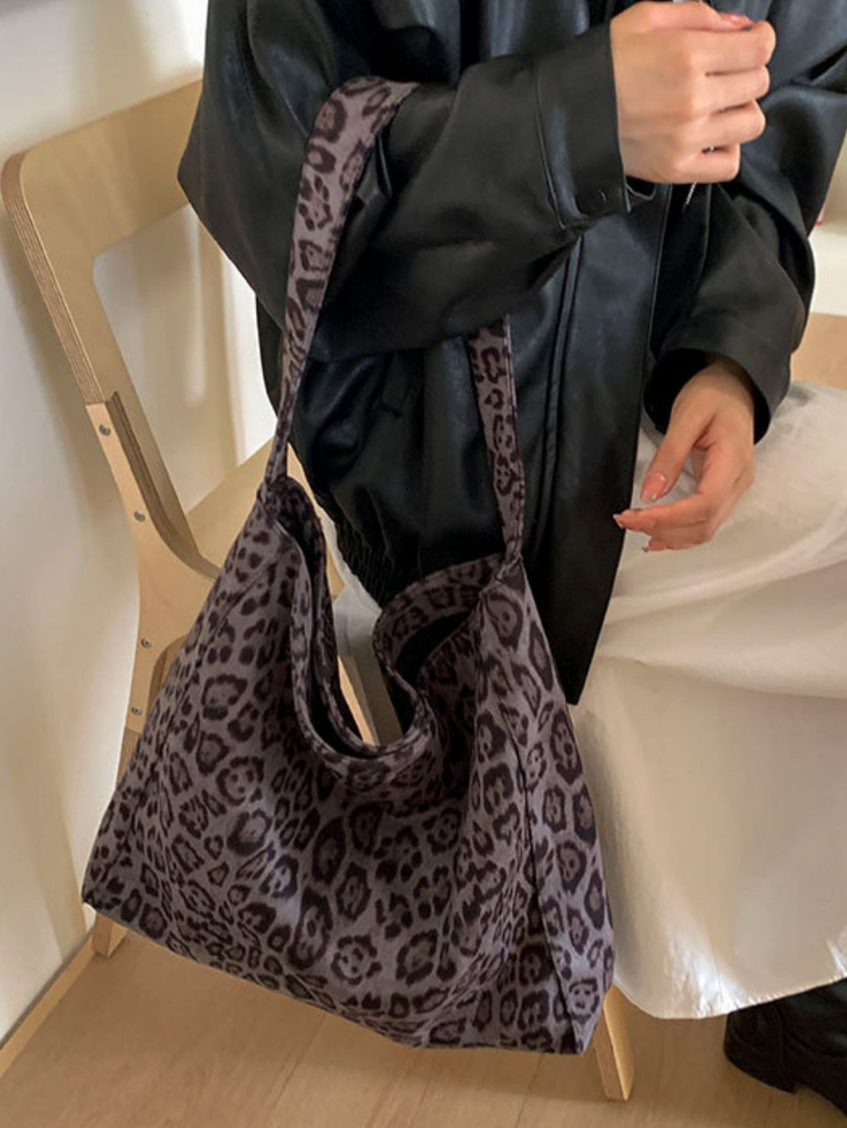Leopard Print Large Capacity Shoulder Bag