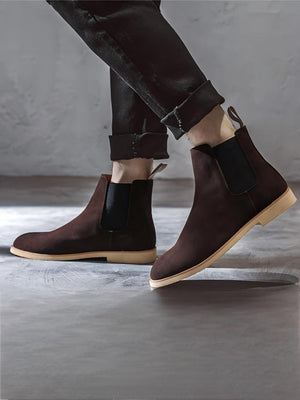 Classic Chelsea Boots Made Of Second-layer Cowhide.