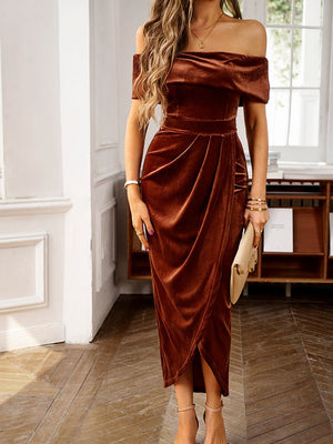 One-shoulder Collar Gathering Hip Velvet Maxi Dresses