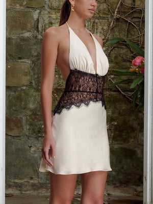 Spitzen-Perspektiv-Split-Detail-Satin-Maxikleider mit tiefem V-Ausschnitt