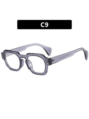 Stylish Oversized Sunglasses With Microfiber Embellishments