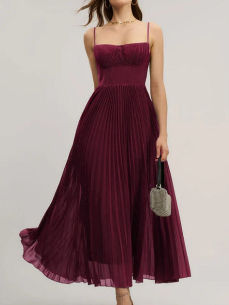 Ärmellose, tief ausgeschnittene, figurbetonte, plissierte Camisoles-Maxikleider