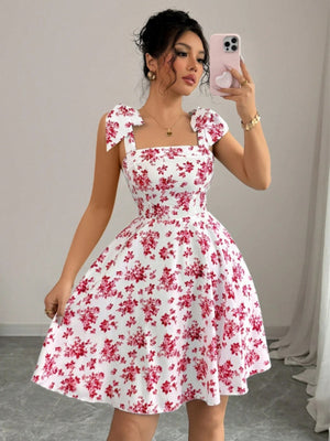 Waist V-neck Bandage Camisoles Printed Vacation And Leisure Mini&Short Dresses