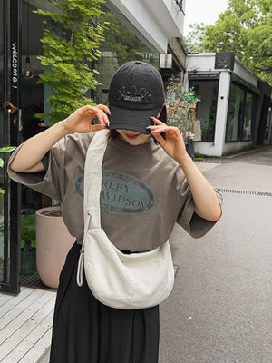 Gestreifte Cord-Umhängetasche