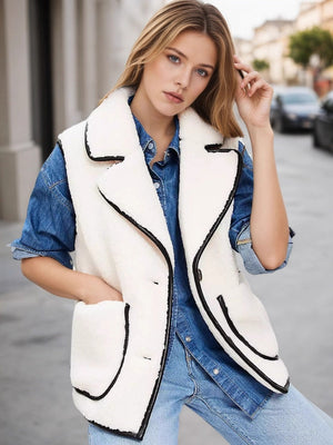 Liber Autumn women's button lambswool pocket cardigan vest