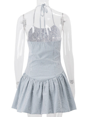 Robes courtes et mini à bretelles et nœud papillon