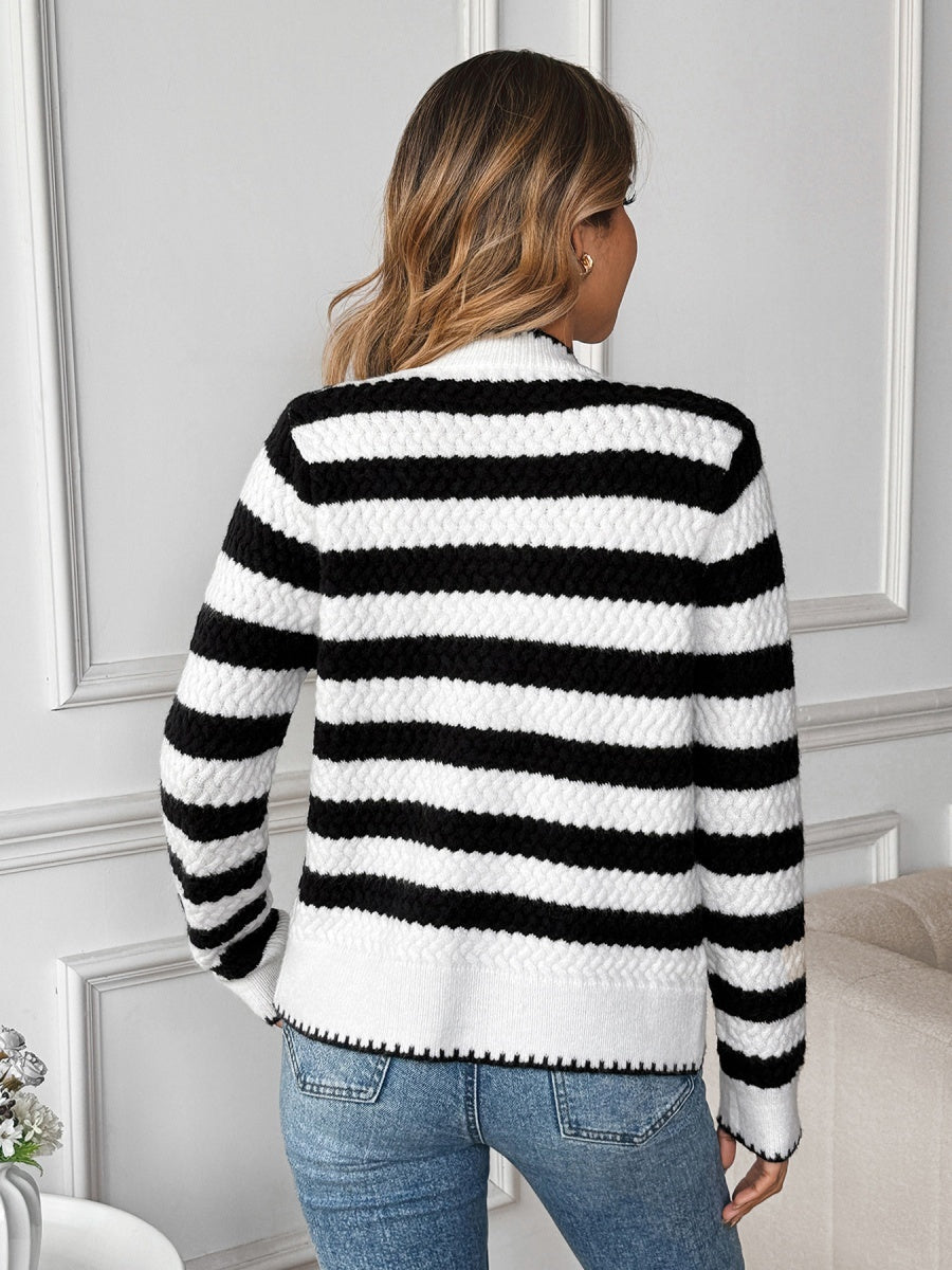 Black and white buttons Stripes Patchwork knitted cardigan