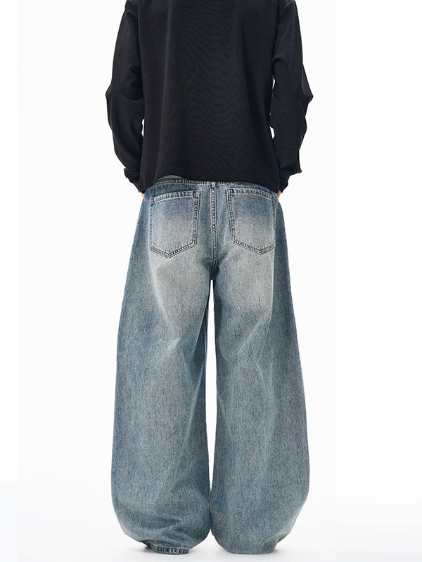 Distressed Washed Jeans