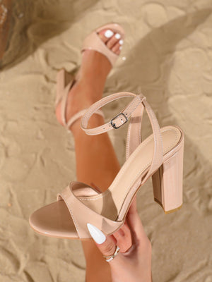 Sandales à talons hauts simples